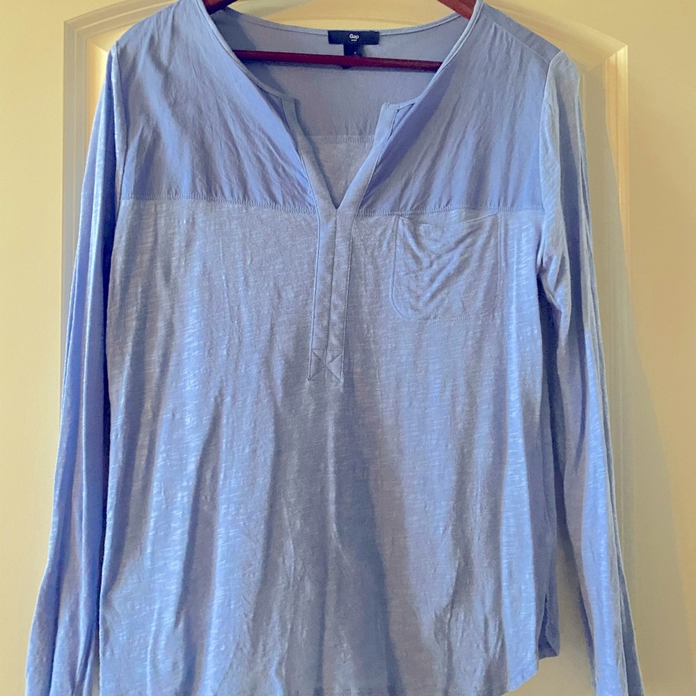 Gap top